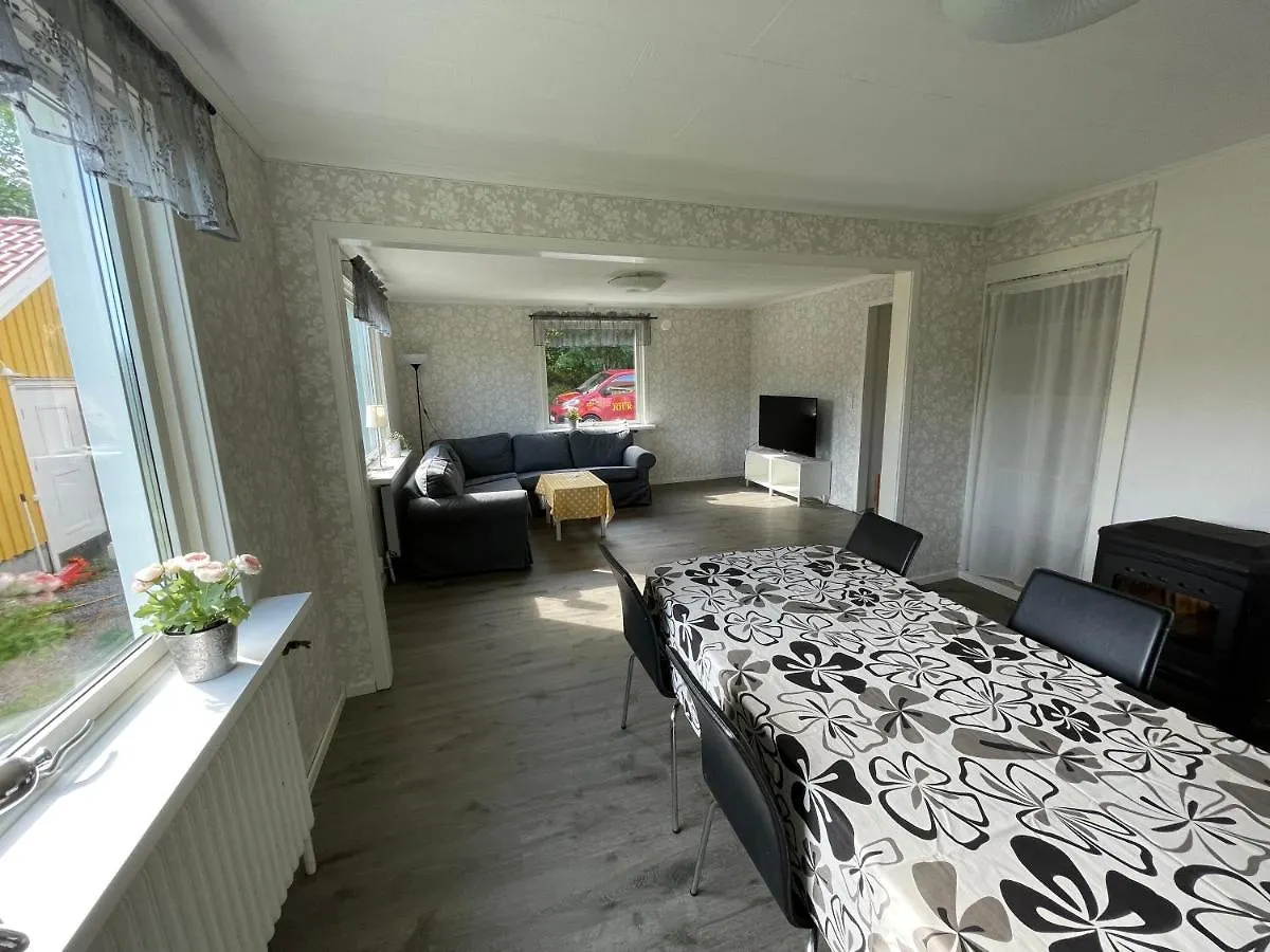 Hus Pa Landet Naera Goeteborg Villa Hallingsjo Sweden